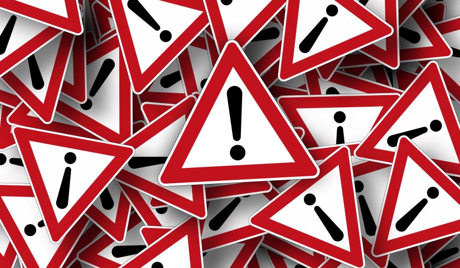 road-sign-663368.jpg